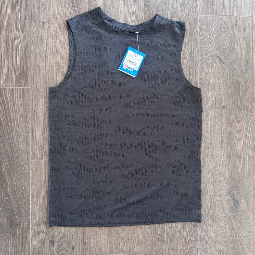 Dicks Sporting Goods DSG Sleeveless Muscle Tank Athletic Black Camo Boy Large